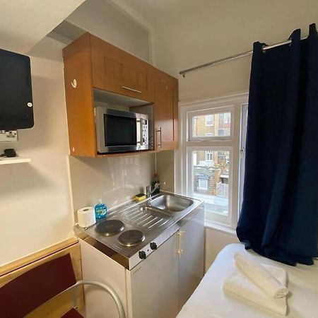 F14- Single Studio Shared Shower/Toilet Near Paddington 伦敦 外观 照片
