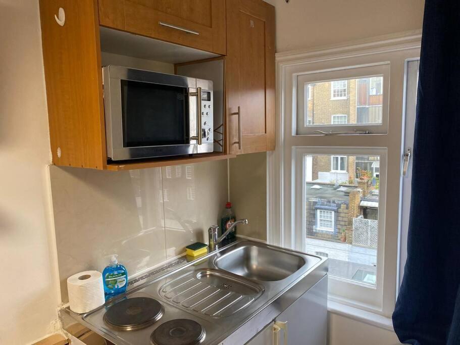 F14- Single Studio Shared Shower/Toilet Near Paddington 伦敦 外观 照片